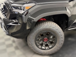 Toyota Tacoma 4WD TRD Pro Hybrid Double Cab 5' Bed AT (Natl) 2026