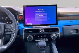 Toyota Tacoma 4WD TRD Off Road Hybrid Double Cab 5' Bed AT (Natl) 2026