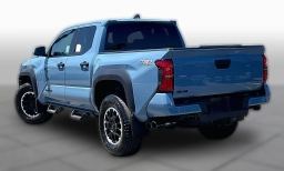 Toyota Tacoma 4WD TRD Off Road Hybrid Double Cab 5' Bed AT (Natl) 2026