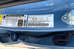 Toyota Tacoma 4WD TRD Off Road Hybrid Double Cab 5' Bed AT (Natl) 2026