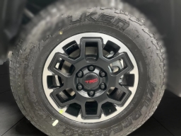 Toyota Tacoma 4WD TRD Off Road Hybrid Double Cab 5' Bed AT (Natl) 2026