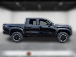 Toyota Tacoma 4WD TRD Off Road Hybrid Double Cab 5' Bed AT (Natl) 2026