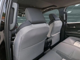 Toyota Tacoma 4WD TRD Off Road Hybrid Double Cab 5' Bed AT (Natl) 2026