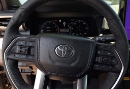 Toyota Tacoma 4WD TRD Off Road Hybrid Double Cab 5' Bed AT (Natl) 2026