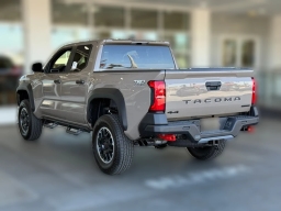 Toyota Tacoma 4WD TRD Off Road Hybrid Double Cab 5' Bed AT (Natl) 2026