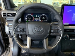 Toyota Tacoma 4WD TRD Off Road Hybrid Double Cab 5' Bed AT (Natl) 2026