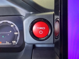 Toyota Tacoma 4WD TRD Off Road Hybrid Double Cab 5' Bed AT (Natl) 2026