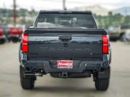Toyota Tacoma 4WD TRD Off Road Hybrid Double Cab 5' Bed AT (Natl) 2026