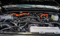 Toyota Tacoma 4WD TRD Off Road Hybrid Double Cab 5' Bed AT (Natl) 2026