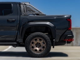 Toyota Tacoma 4WD Trailhunter Hybrid Double Cab 5' Bed AT (Natl) 2026