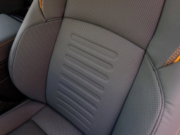 Toyota Tacoma 4WD Trailhunter Hybrid Double Cab 5' Bed AT (Natl) 2026