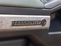 Toyota Tacoma 4WD Trailhunter Hybrid Double Cab 5' Bed AT (Natl) 2026