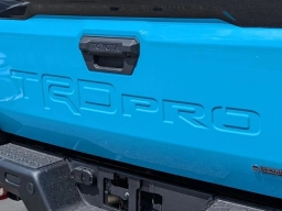 Toyota Tacoma 4WD TRD Pro Hybrid Double Cab 5' Bed AT (GS) 2026