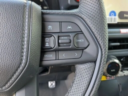 Toyota Tacoma 4WD TRD Pro Hybrid Double Cab 5' Bed AT (GS) 2026