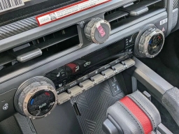 Toyota Tacoma 4WD TRD Pro Hybrid Double Cab 5' Bed AT (GS) 2026