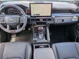 Toyota Tacoma 4WD TRD Pro Hybrid Double Cab 5' Bed AT (GS) 2026