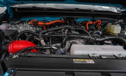 Toyota Tacoma 4WD TRD Pro Hybrid Double Cab 5' Bed AT (GS) 2026