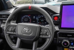 Toyota Tacoma 4WD TRD Pro Hybrid Double Cab 5' Bed AT (GS) 2026