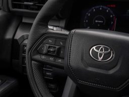Toyota Tacoma 4WD TRD Pro Hybrid Double Cab 5' Bed AT (GS) 2026