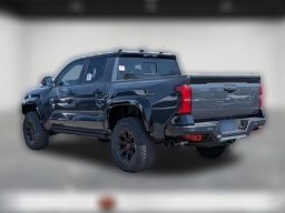 Toyota Tacoma 4WD TRD Pro Hybrid Double Cab 5' Bed AT (GS) 2026