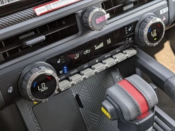 Toyota Tacoma 4WD TRD Pro Hybrid Double Cab 5' Bed AT (GS) 2026