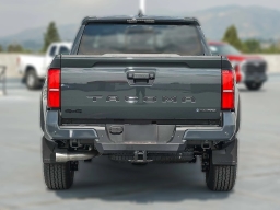 Toyota Tacoma 4WD TRD Off Road Hybrid Double Cab 5' Bed AT (Natl) 2026