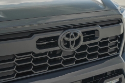 Toyota Tacoma 4WD TRD Off Road Hybrid Double Cab 5' Bed AT (Natl) 2026
