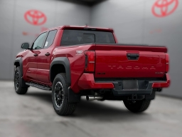 Toyota Tacoma 4WD TRD Off Road Hybrid Double Cab 5' Bed AT (Natl) 2026