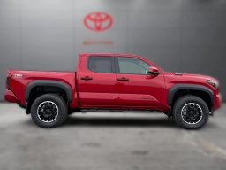 Toyota Tacoma 4WD TRD Off Road Hybrid Double Cab 5' Bed AT (Natl) 2026