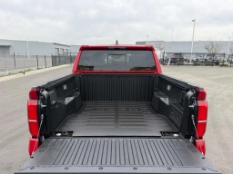 Toyota Tacoma 4WD TRD Off Road Hybrid Double Cab 5' Bed AT (Natl) 2026