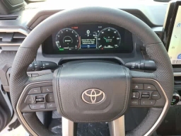 Toyota Tacoma 4WD Limited Hybrid Double Cab 5' Bed AT (Natl) 2026