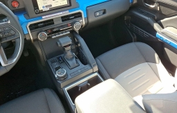 Toyota Tacoma 4WD TRD Off Road Hybrid Double Cab 5' Bed AT (Natl) 2026