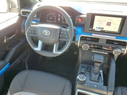 Toyota Tacoma 4WD TRD Off Road Hybrid Double Cab 5' Bed AT (Natl) 2026