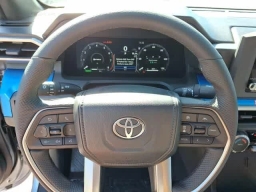Toyota Tacoma 4WD TRD Off Road Hybrid Double Cab 5' Bed AT (Natl) 2026