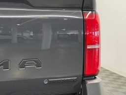 Toyota Tacoma 4WD Trailhunter Hybrid Double Cab 6' Bed AT (Natl) 2026