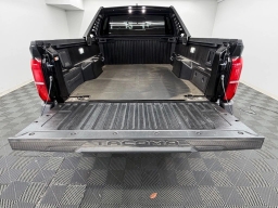 Toyota Tacoma 4WD Trailhunter Hybrid Double Cab 6' Bed AT (Natl) 2026