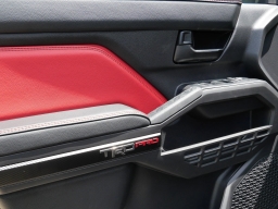 Toyota Tacoma 4WD TRD Pro Hybrid Double Cab 5' Bed AT (Natl) 2026