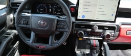 Toyota Tacoma 4WD TRD Pro Hybrid Double Cab 5' Bed AT (Natl) 2026