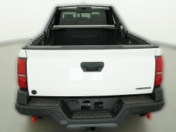 Toyota Tacoma 4WD Trailhunter Hybrid Double Cab 6' Bed AT (Natl) 2026