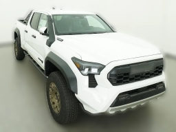 Toyota Tacoma 4WD Trailhunter Hybrid Double Cab 6' Bed AT (Natl) 2026