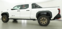 Toyota Tacoma 4WD Trailhunter Hybrid Double Cab 6' Bed AT (Natl) 2026