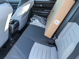 Toyota Tacoma 4WD TRD Off Road Hybrid Double Cab 5' Bed AT (Natl) 2026