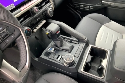 Toyota Tacoma 4WD TRD Off Road Hybrid Double Cab 5' Bed AT (Natl) 2026