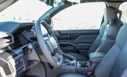 Toyota Tacoma 4WD TRD Pro Hybrid Double Cab 5' Bed AT (Natl) 2026