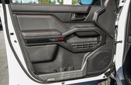Toyota Tacoma 4WD TRD Pro Hybrid Double Cab 5' Bed AT (Natl) 2026