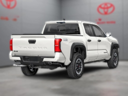 Toyota Tacoma 4WD TRD Off Road Double Cab 5' Bed MT (Natl) 2026