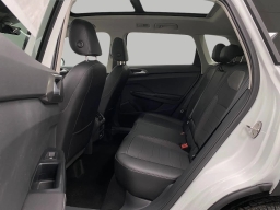 Volkswagen Taos SE Black 4MOTION 2026