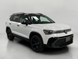 Volkswagen Taos SE Black 4MOTION 2026