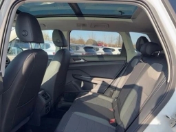 Volkswagen Taos SE Black 4MOTION 2026