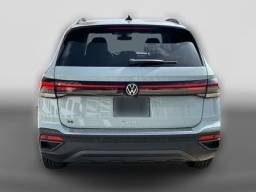 Volkswagen Taos SE Black FWD 2026